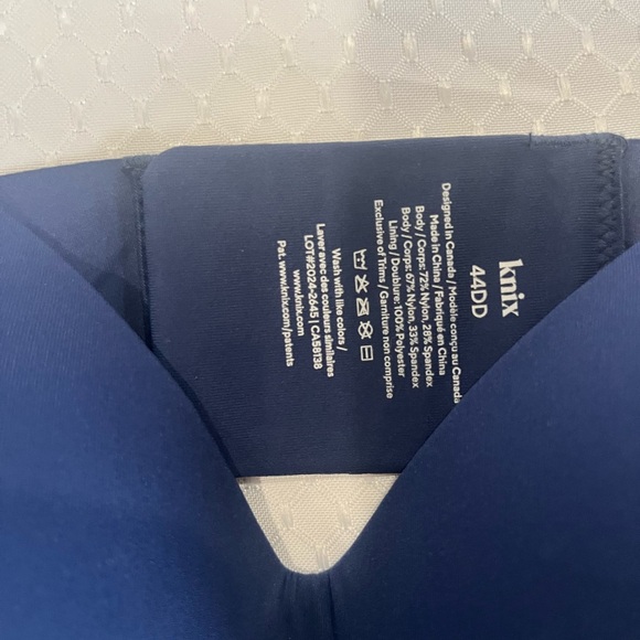 Knix Contour Wireless Blue Closure Bra 44DD - Picture 2 of 4